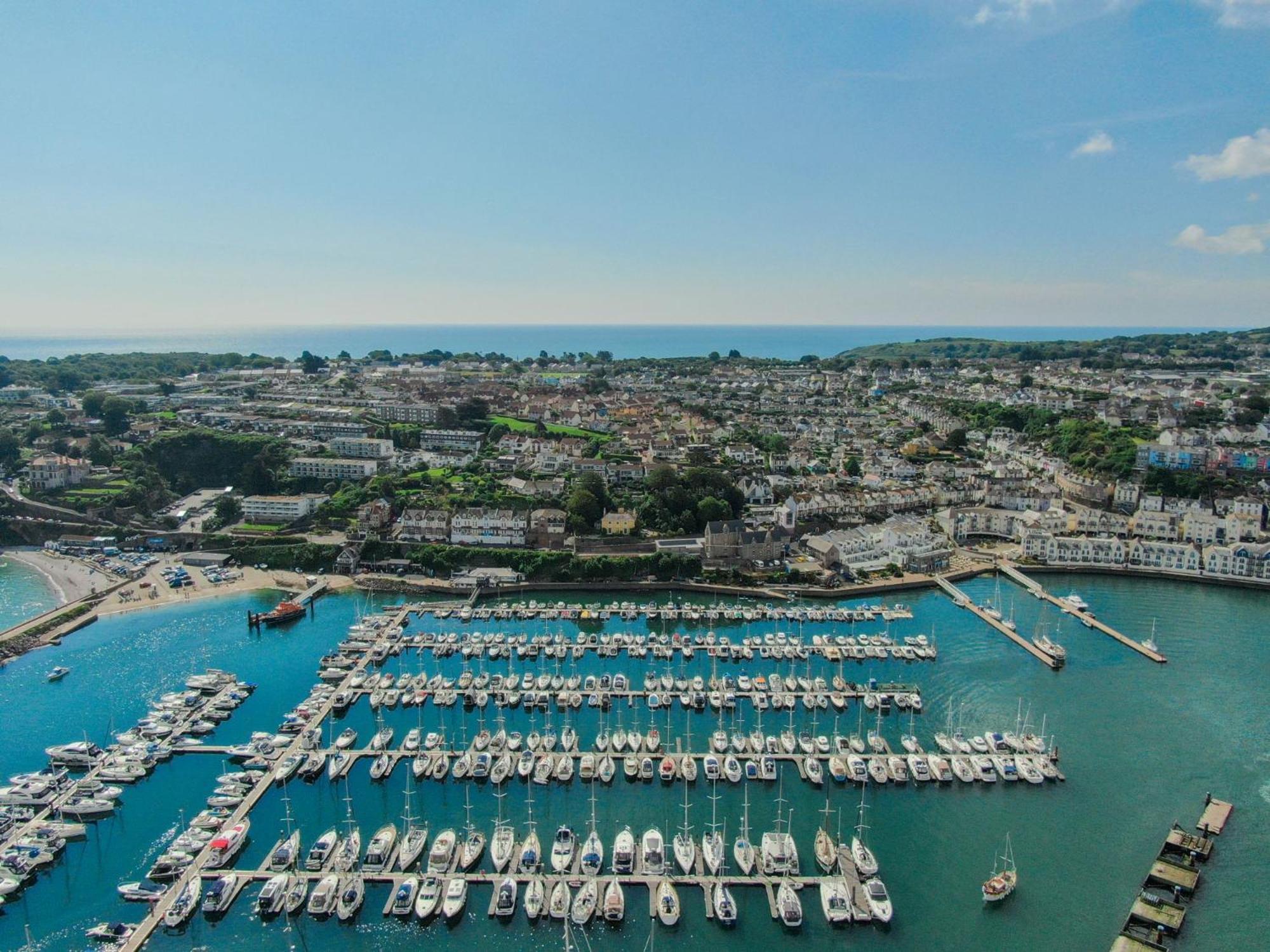 Brixham Breeze Apartment Exterior photo